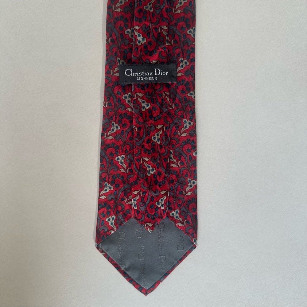 Vintage Christian Dior Men's 100% Silk Floral Print Necktie in Red Multicolor